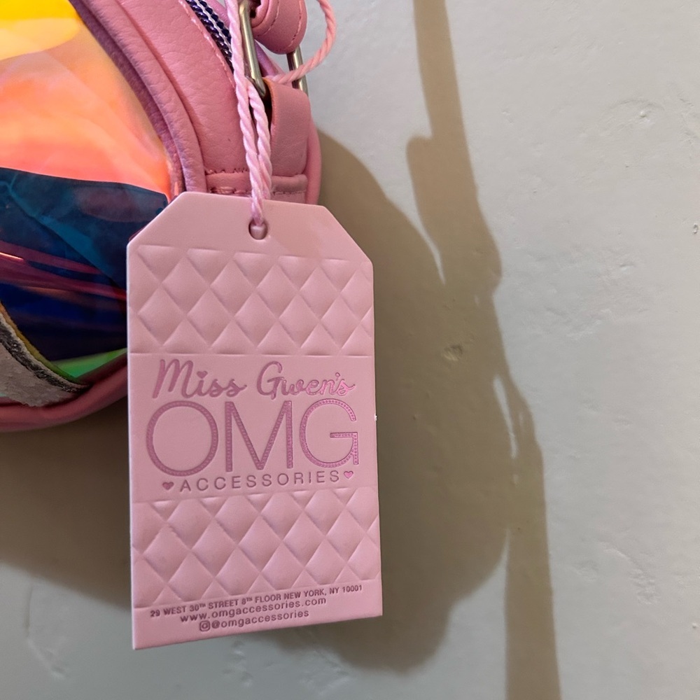 MISS GWENS OMG ACCESSORIES BUBBLE GUM PINK IRIDESCENT FOOTBALL CROSSBODY NWTS - Picture 9 of 10